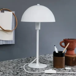 - Stockholm bordlampe - Medium - Mat hvid, Ø: 25 x H: 43 cm*Dyberg Larsen Outlet