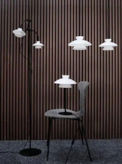 - Valby Opal bordlampe 3*Dyberg Larsen Hot