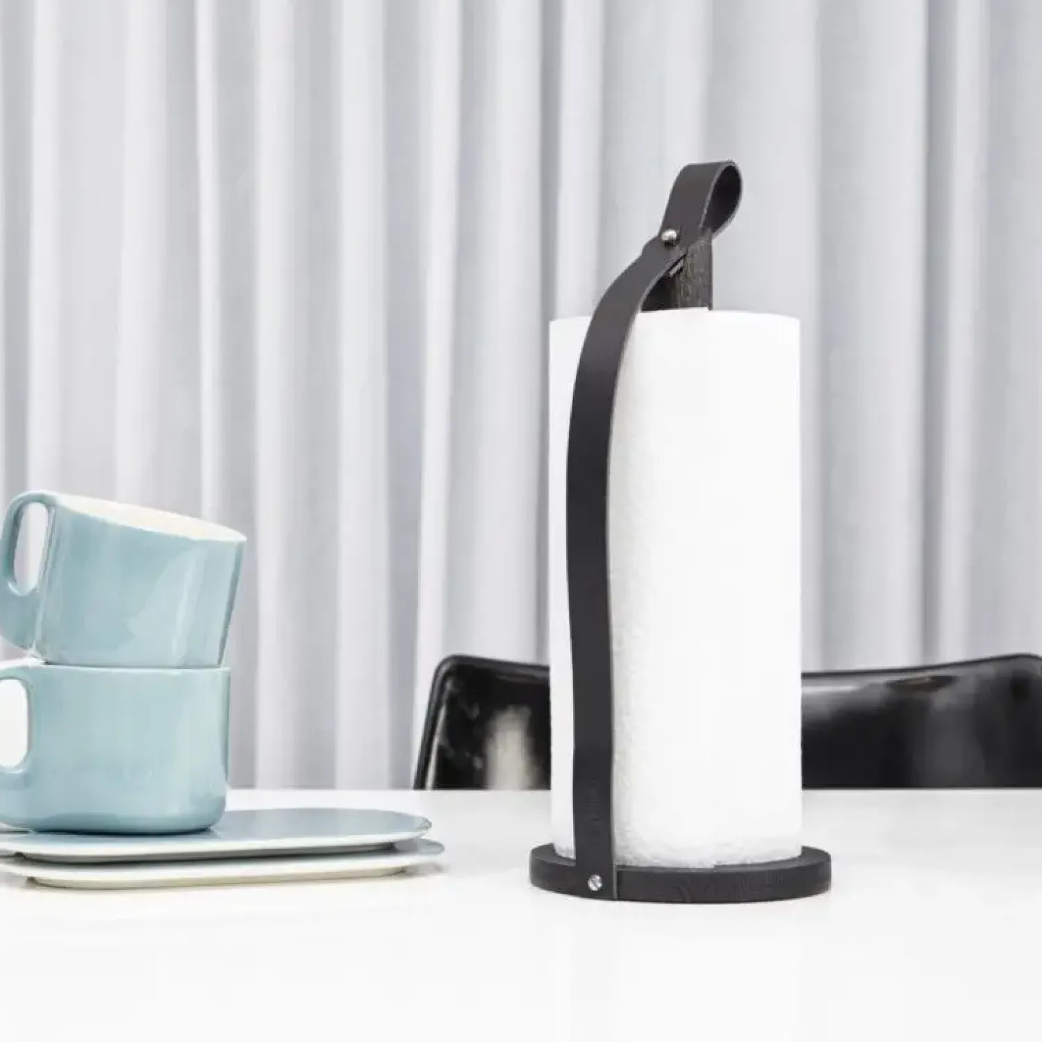 Ekta Living - køkkenrulleholder - Hands on - Sort^By Wirth Sale