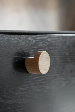 Ekta Living - Knage i eg - Wood Knot - Medium^By Wirth