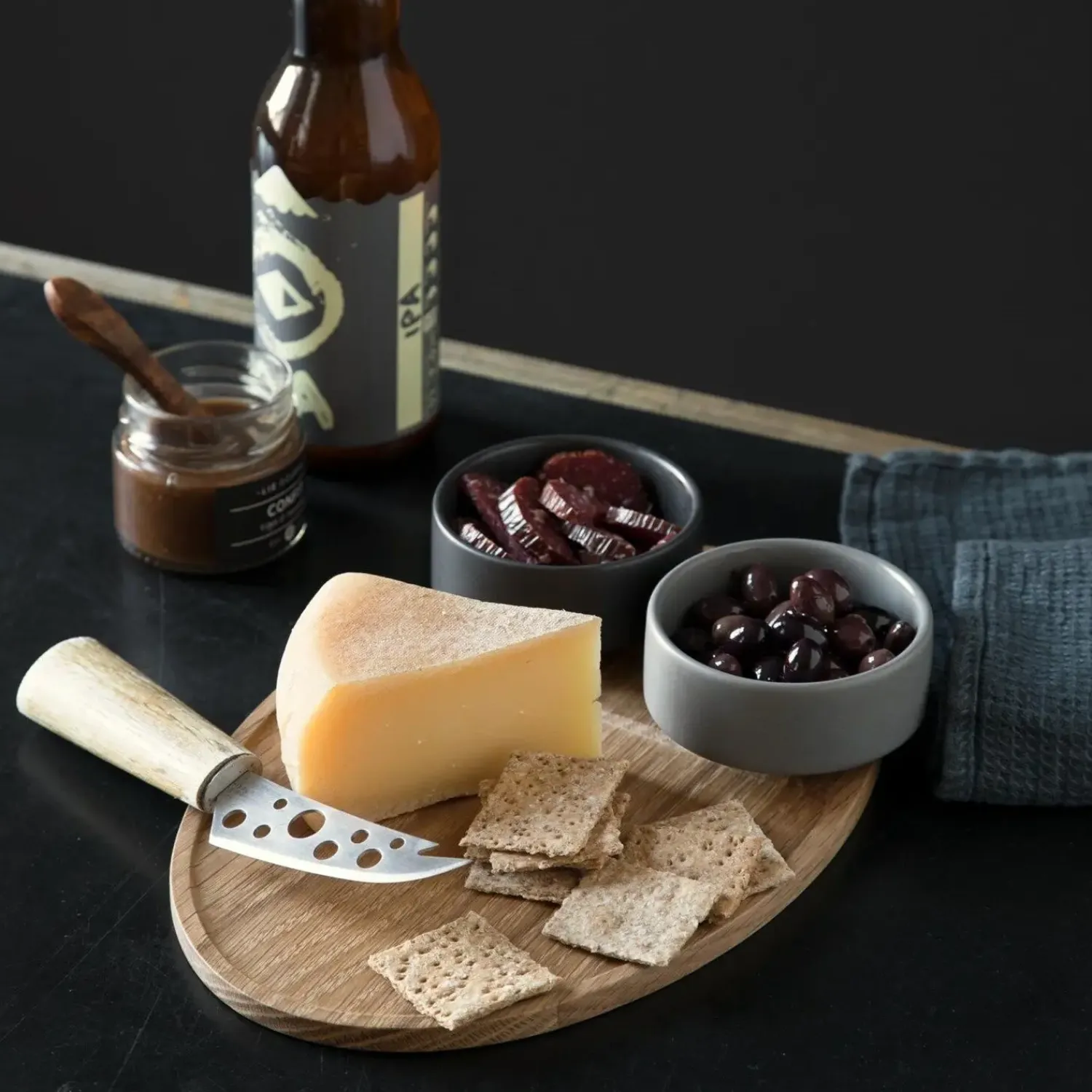 Ekta Living - Krus - "Serve Me Mug" - Lysegrå*By Wirth Discount