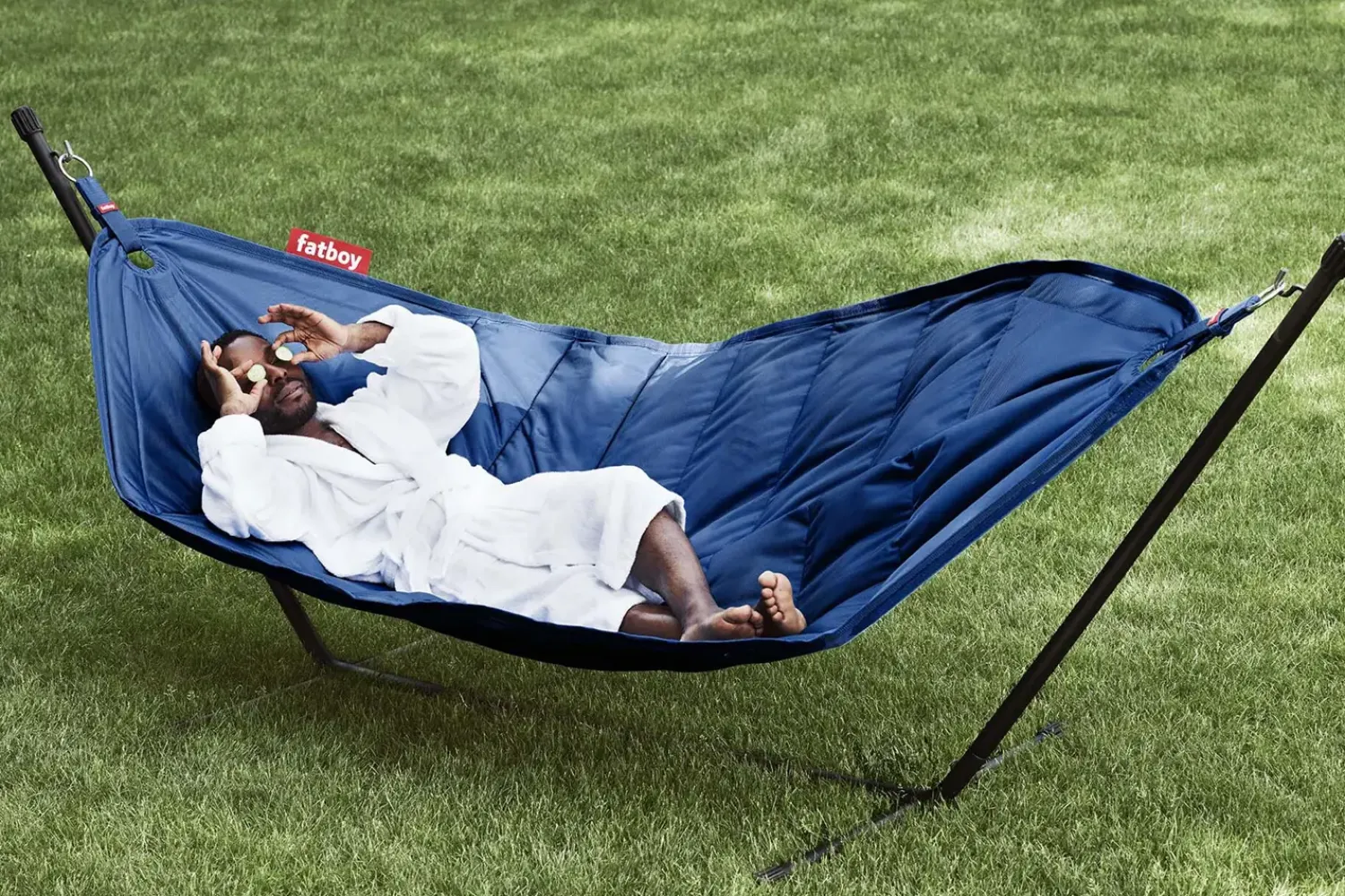 hængekøje Deluxe - Mørkeblå / Dark blue. Sæt med hængekøje, pude og regncover^Fatboy Outlet