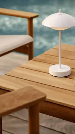 - Bordlampe - Musling™ Portable - Hvid*Fritz Hansen Clearance