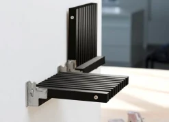 Fritz Hansen - Cutter Klapsæde - Sort eg^​​​​​​​Fritz Hansen