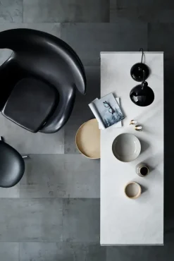 - Kaiser Idell 6556-T - Bordlampe - Sort*Fritz Hansen Hot