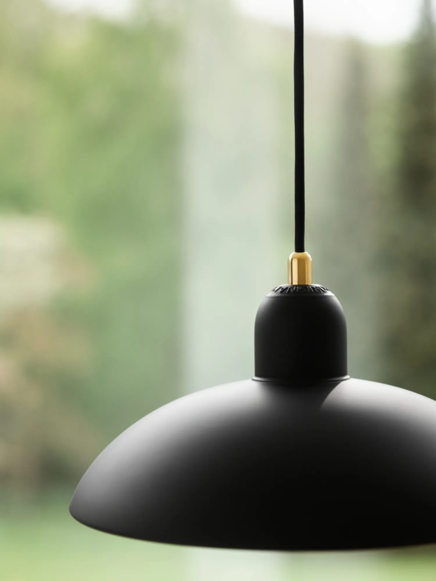 - Kaiser Idell 6631-P Pendel - Mat sort - Messing*Fritz Hansen New