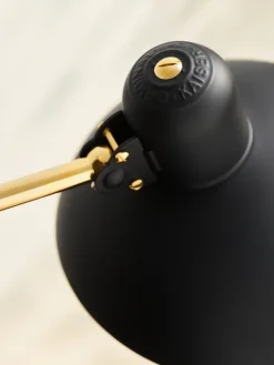 - Kaiser Idell 6580-F - Gulvlampe - Mat sort - Messing*Fritz Hansen New