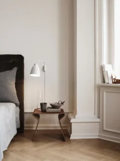 - Væglampe - Caravaggio Read - Hvid^Fritz Hansen