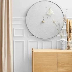 - Retell opslagstavle - Lysegrå og sort kant*Gejst New