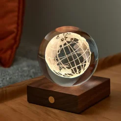 - Amber Crystal Light - World Globe^Gingko New