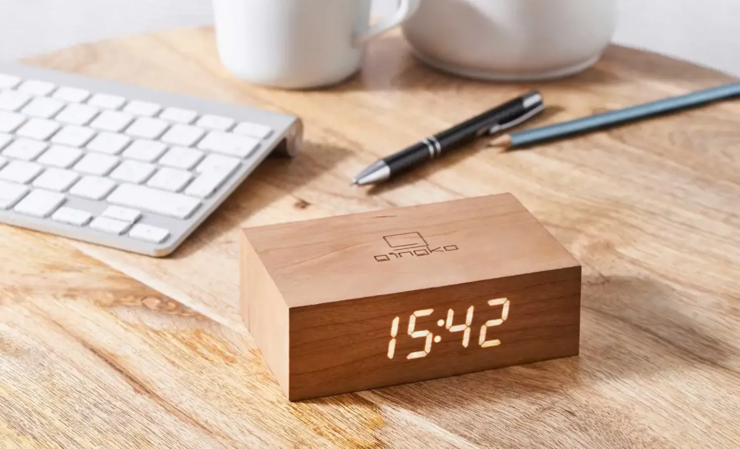 - Flip natural cherry - vækkeur*Gingko Sale