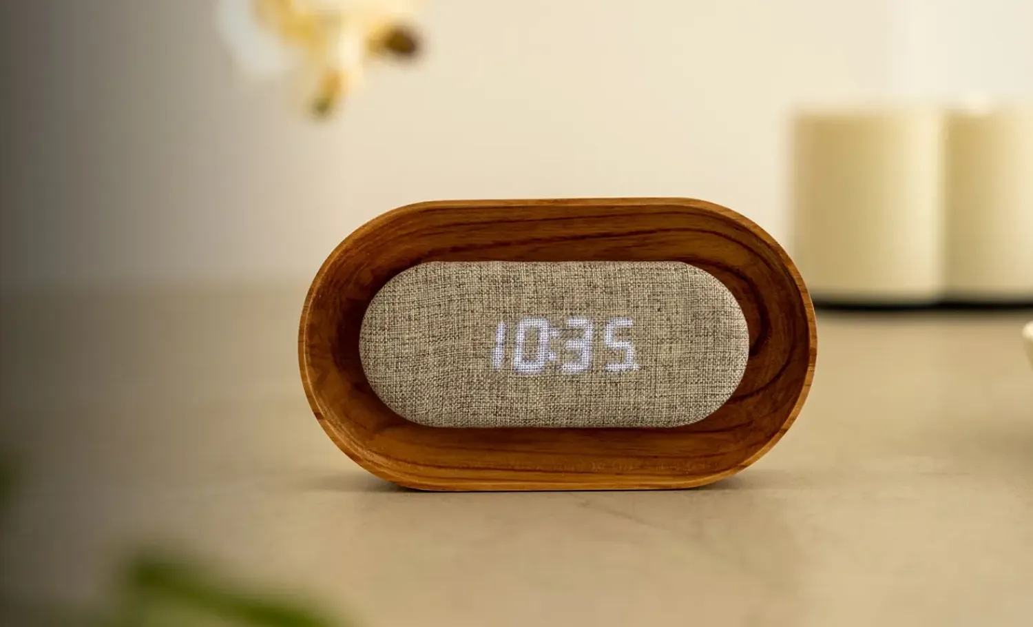 - Lumos Clock - Vækkeur - Hvid ask*Gingko