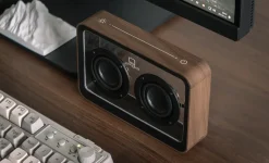 - Mage See-through Bluetooth Speaker - Walnut^Gingko Online