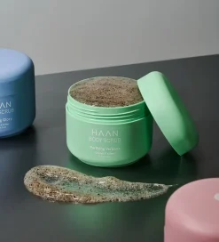 - Body Scrub - Morning Glory - 200 ml*Haan Discount