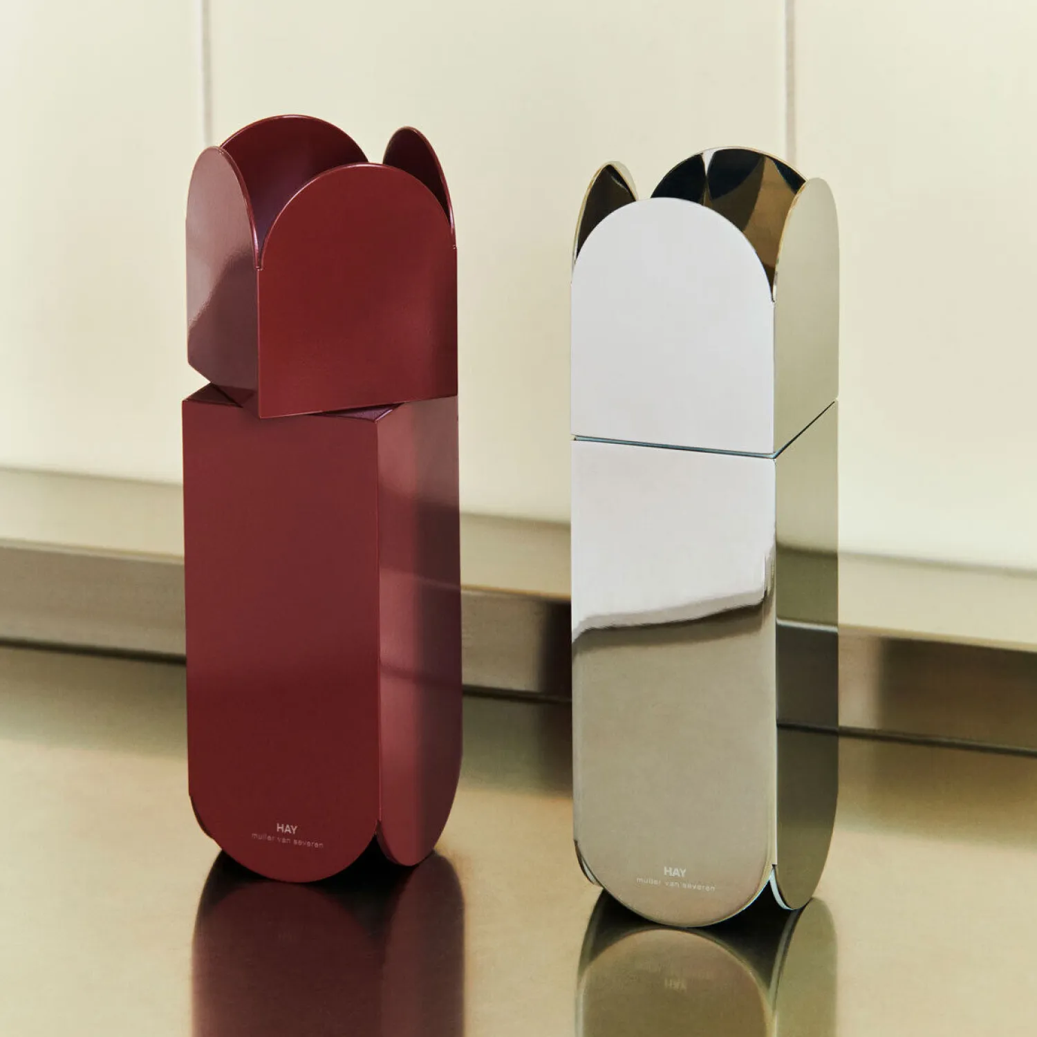 - Arcs Salt & Pepper Grinder - Hvid*Hay Hot