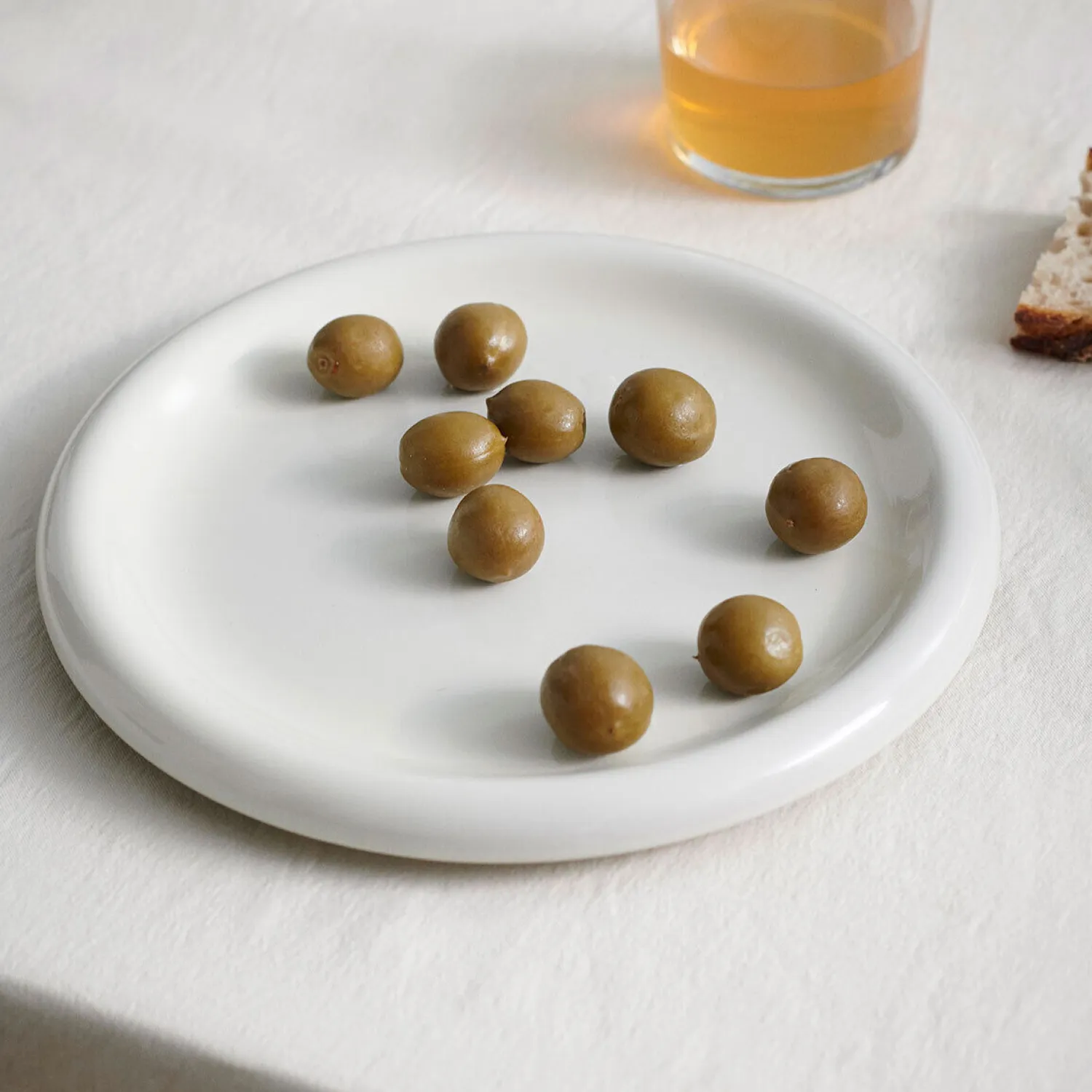 - Barro Plate - 2 stk. - Ø24 - Pistachio^Hay