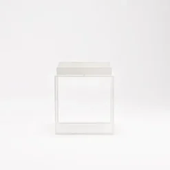 - Bord - Tray Table - 30x30 cm - hvid*Hay Sale