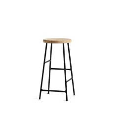 - Cornet Barstol - Solid oak oiled / Steel soft black. Olieret eg med sort stel- Lav model*Hay Outlet