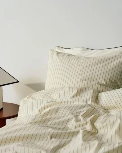 - Fineline Duvet Cover - 200 x 200 - Ivory*Hay Clearance