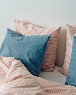 - Fineline Pillow Case - 63 x 60 - Blue*Hay