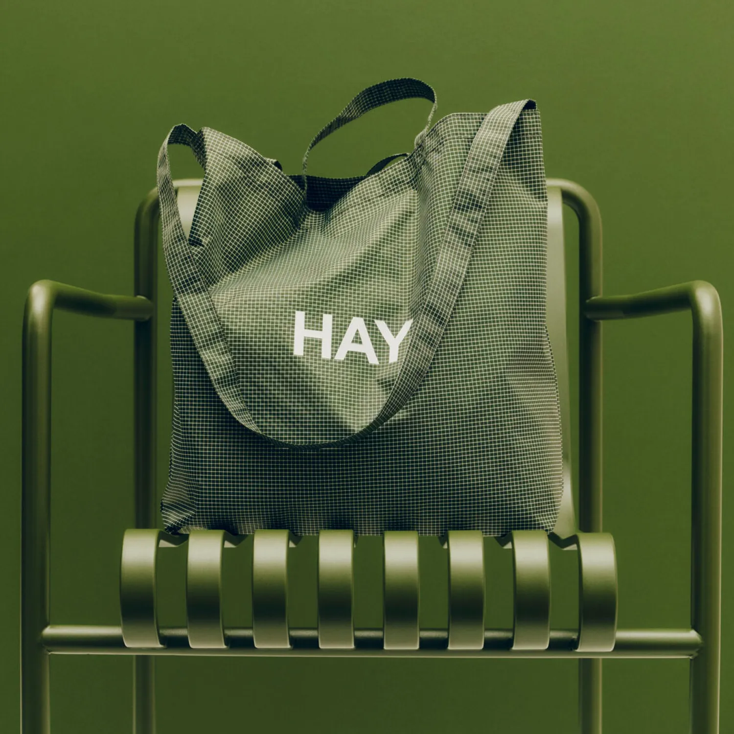 - Grid Crossover Bag - Medium - Mørk grøn*Hay Discount