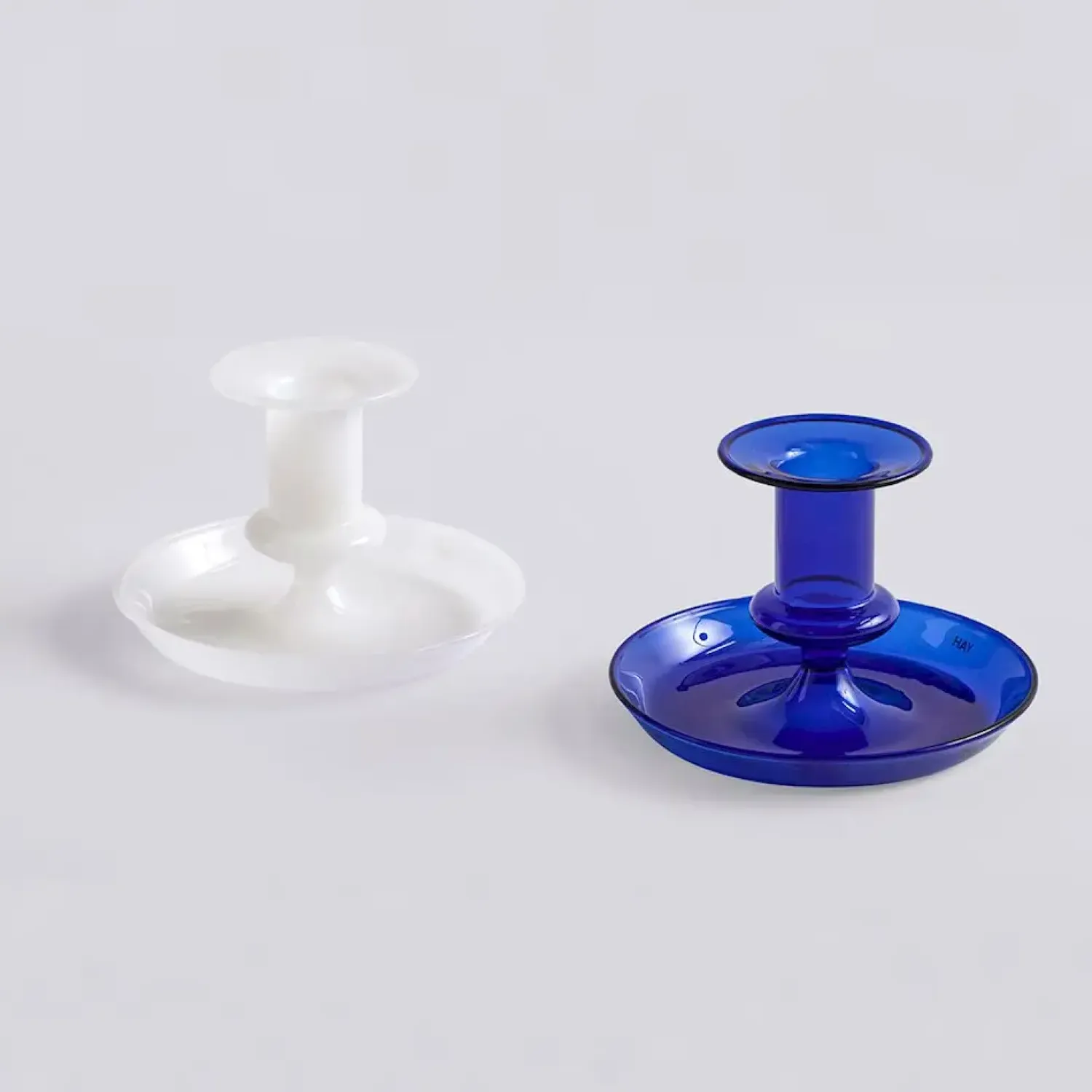 - Lysestage - Flare - White / Hvid*Hay