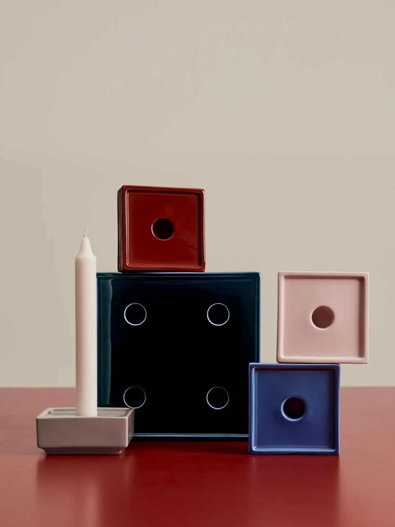 - Lysestage - Mattone Candleholder - Small - Light Grey*Hay Clearance