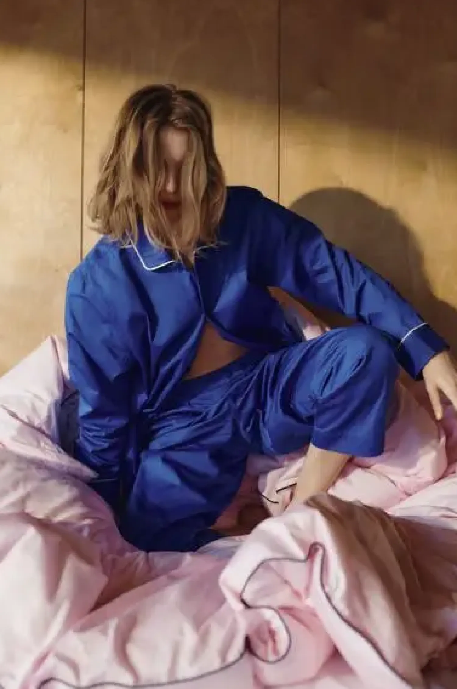 - Outline Pyjama - Bukser - Str. M/L - Vivid Blue*Hay Sale