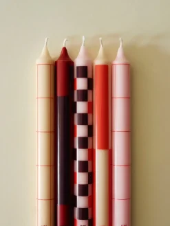 - Pattern Candle - Light pink, bordeaux, red and silver checks^Hay Hot