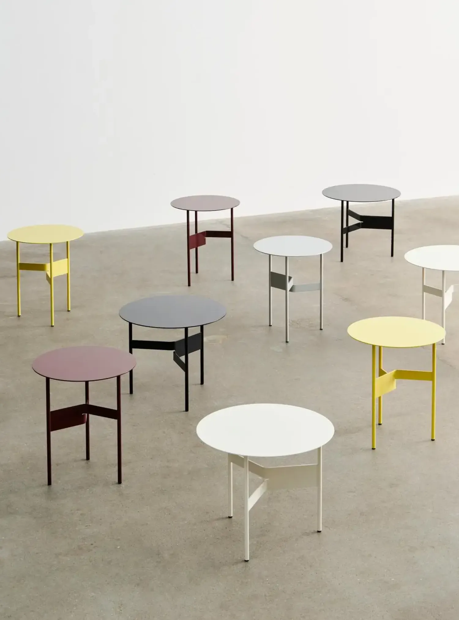 - Sofabord - Shim Coffee Table - Sort - Ø54 cm*Hay Clearance