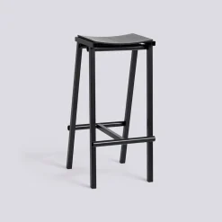 - Taburete 8 Bar Stool - Black - Black Lacquered Oak Veneer Seat - Høj model 75 cm*Hay Hot
