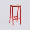 - Taburete 8 Barstol - rød med lakeret ege sæde - 75 cm høj*Hay Best