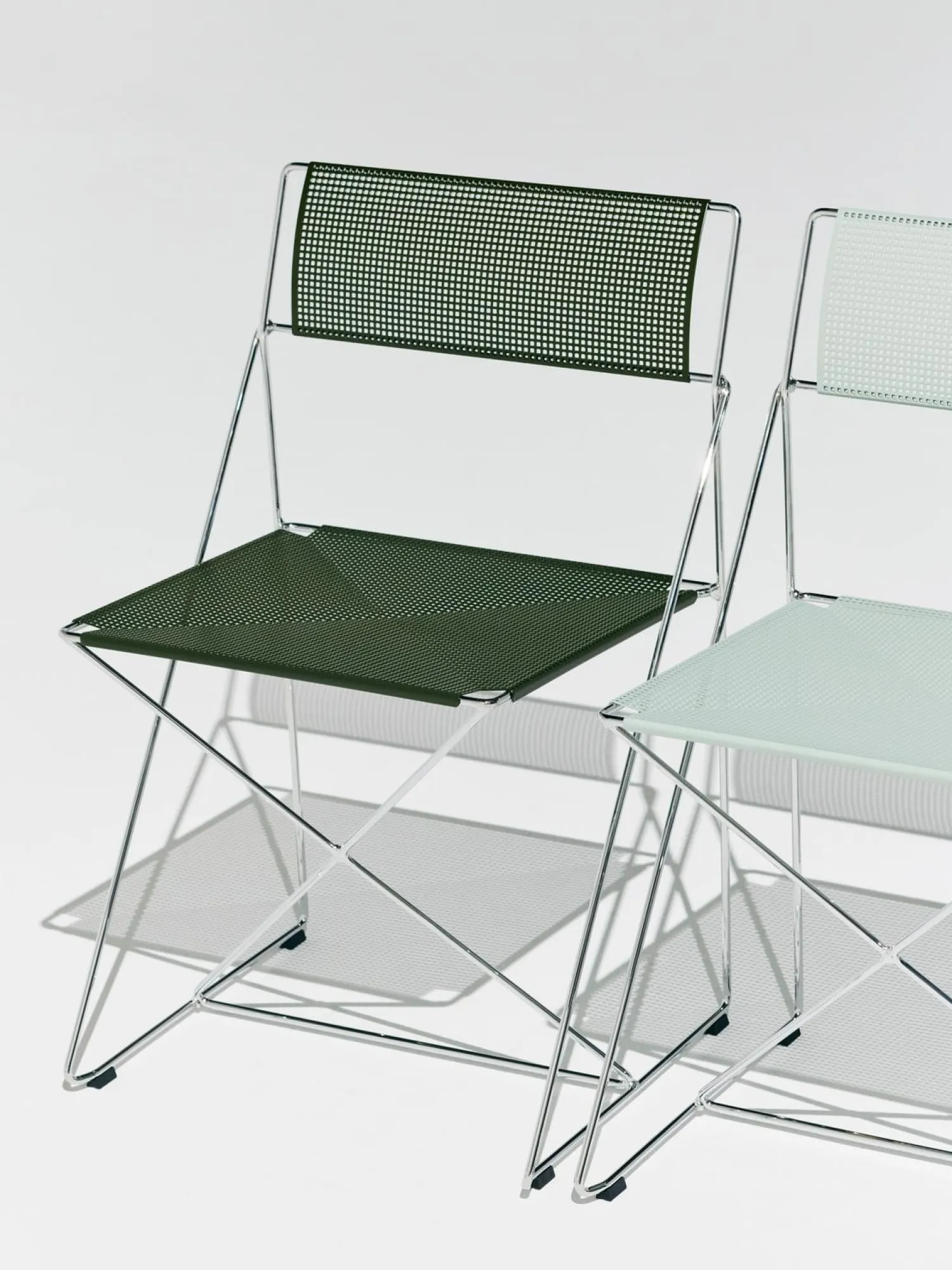 - X-Line Chair Chromed base Indoor - Autumn green^Hay Hot