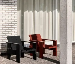 Crate Lounge Chair - Black - Lakeret fyrretræ / Lacquered pinewood^Hay New