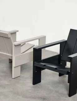 Crate Lounge Chair - Black - Lakeret fyrretræ / Lacquered pinewood^Hay New