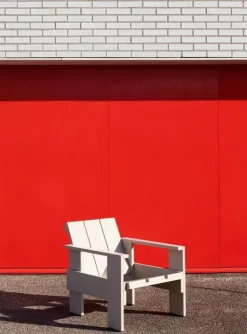 Crate Lounge Chair - London Fog - Lakeret fyrretræ / Lacquered pinewood^Hay Online