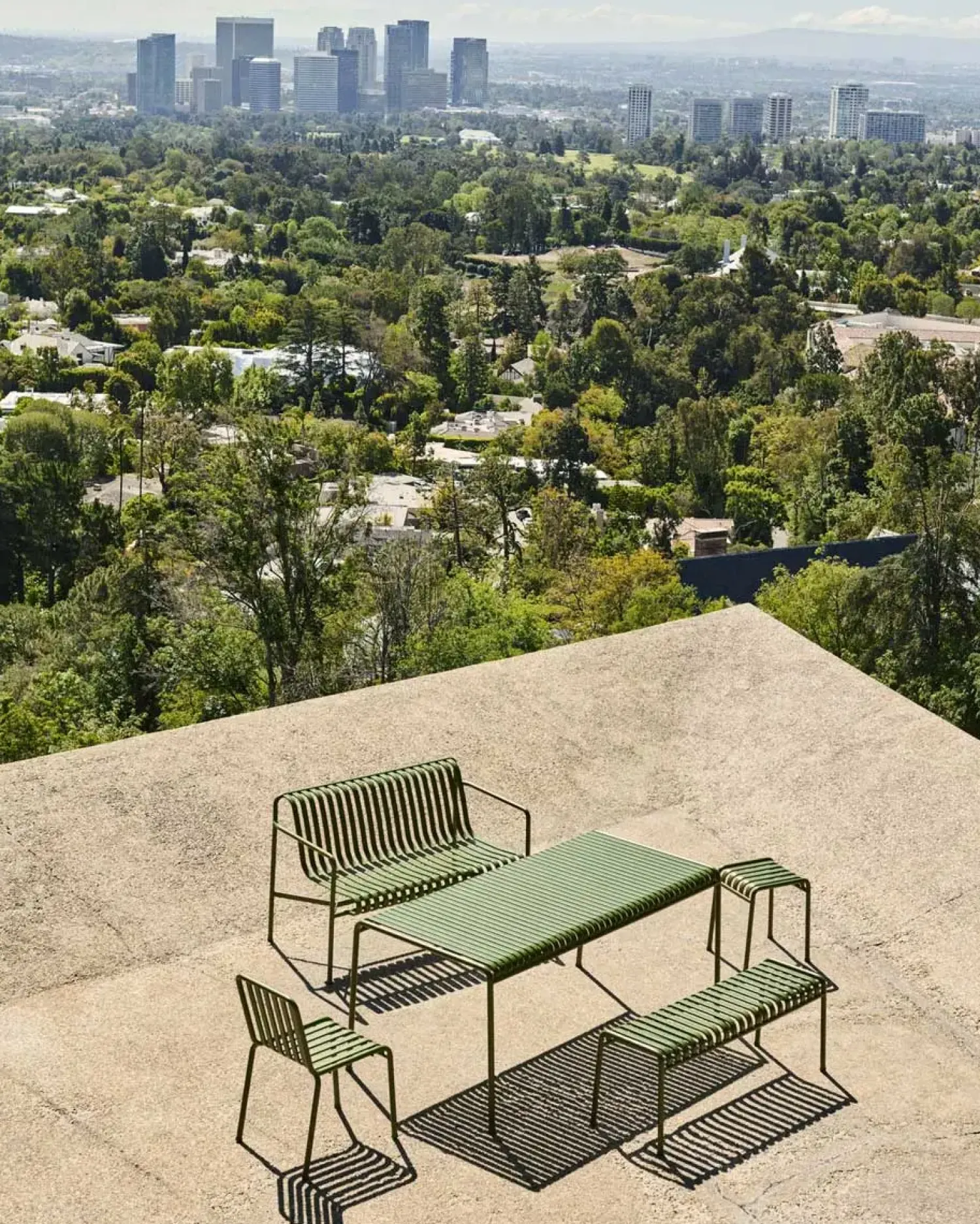 havebænk - Palissade bænk - Oliven grøn - 120 cm.*Hay Hot