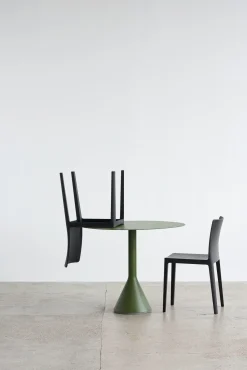 havebord - Palissade bord - Cone table - Oliven - Ø 70 cm^Hay Best