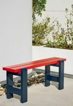 Weekday bænk Duo - 111 cm - Wine Red / Steel Blue ben - Lakeret Fyrretræ*Hay