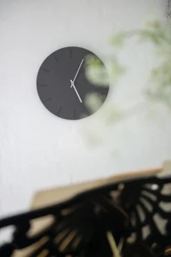 - Vægur - Gunpowder - Sort/Sølv - Ø38 cm*Hemverk Clearance