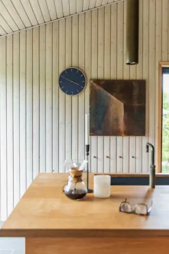 - Vægur - Lys Eg/Smokey blue - Kobber visere - Ø38 cm^Hemverk Sale