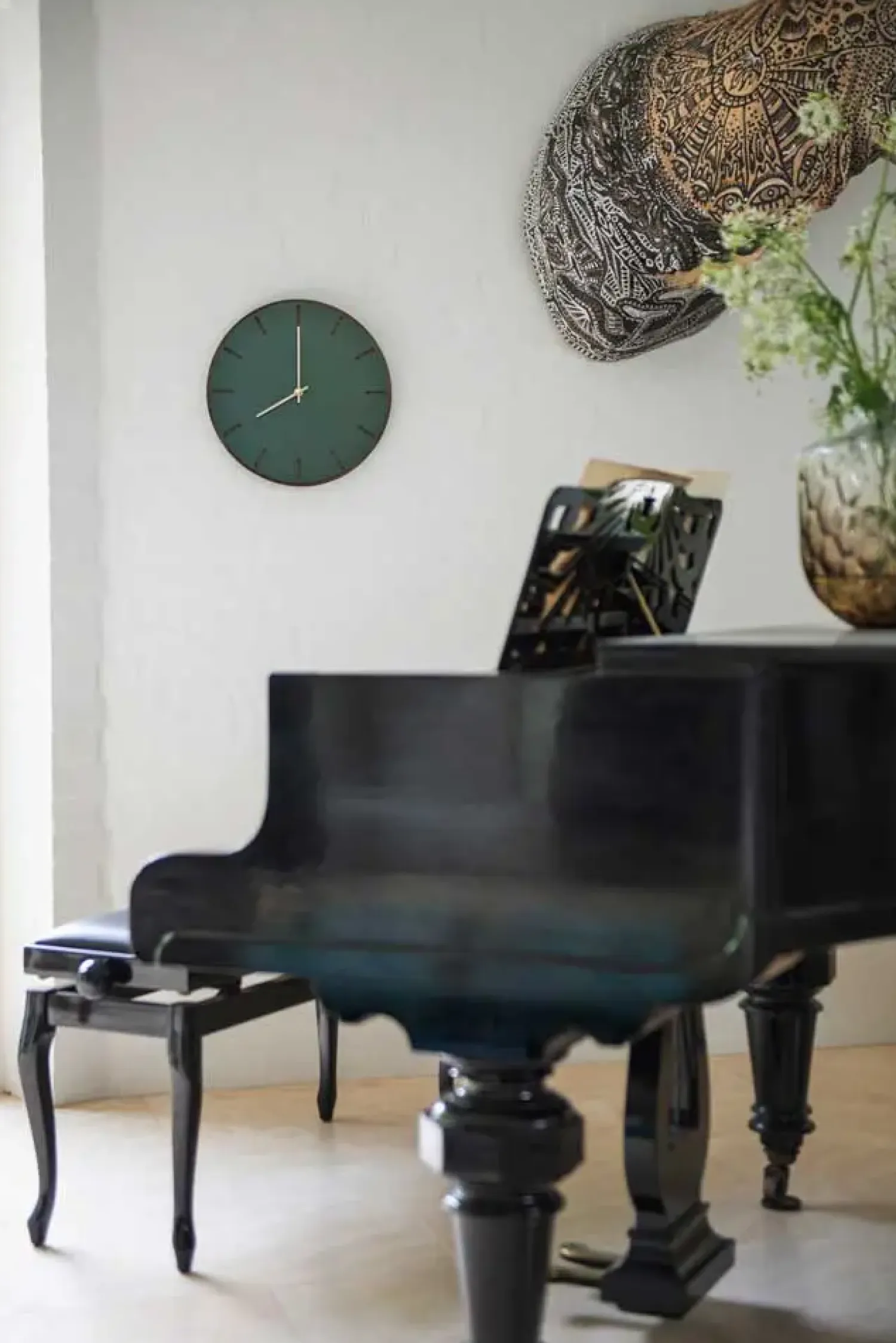 - Vægur - Mørk Eg/Conifer Grøn - Kobber visere - Ø28 cm*Hemverk Clearance