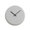 - Vægur - Shape - Lys grå - Sorte visere - Ø38 cm^Hemverk Discount