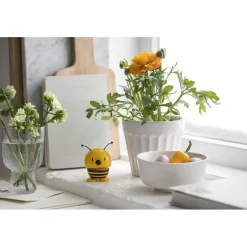- Animals - Bee, gul - Hummelbi 9x5 cm^Hoptimist Best