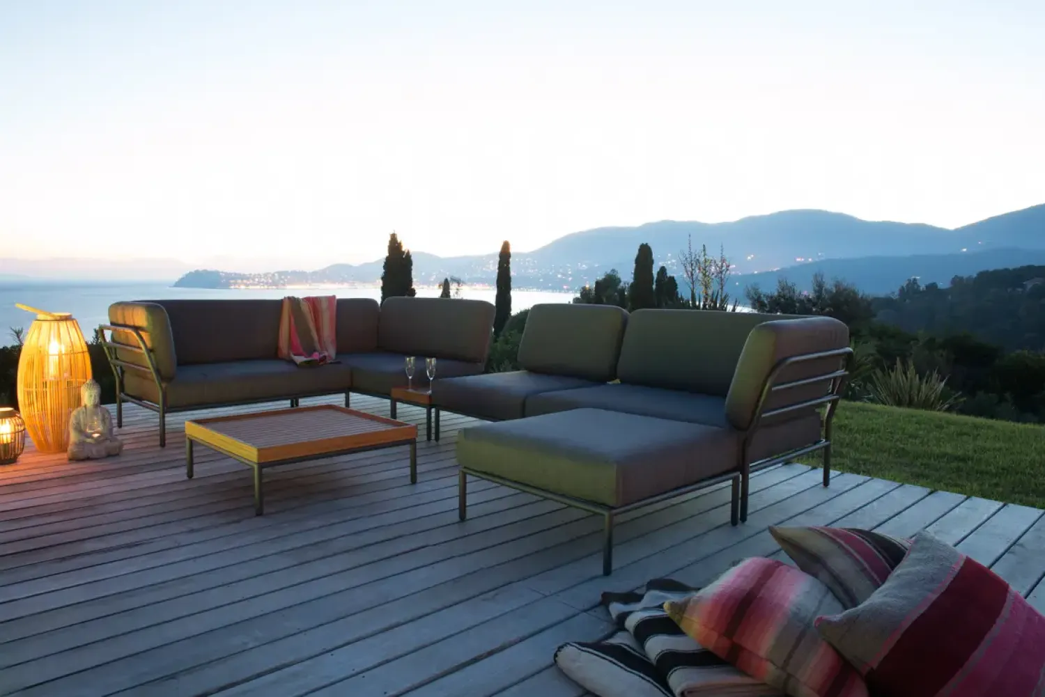 - LEVEL Side table - Bamboo. Frame*Houe Discount