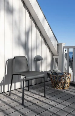 - NAMI Dining chair with armrest - Dark grey^Houe Hot