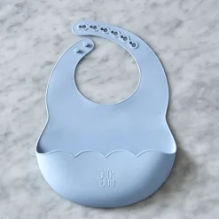 - Hagesmæk - Poppy Bib - Lyseblå*Jack o Juno Clearance