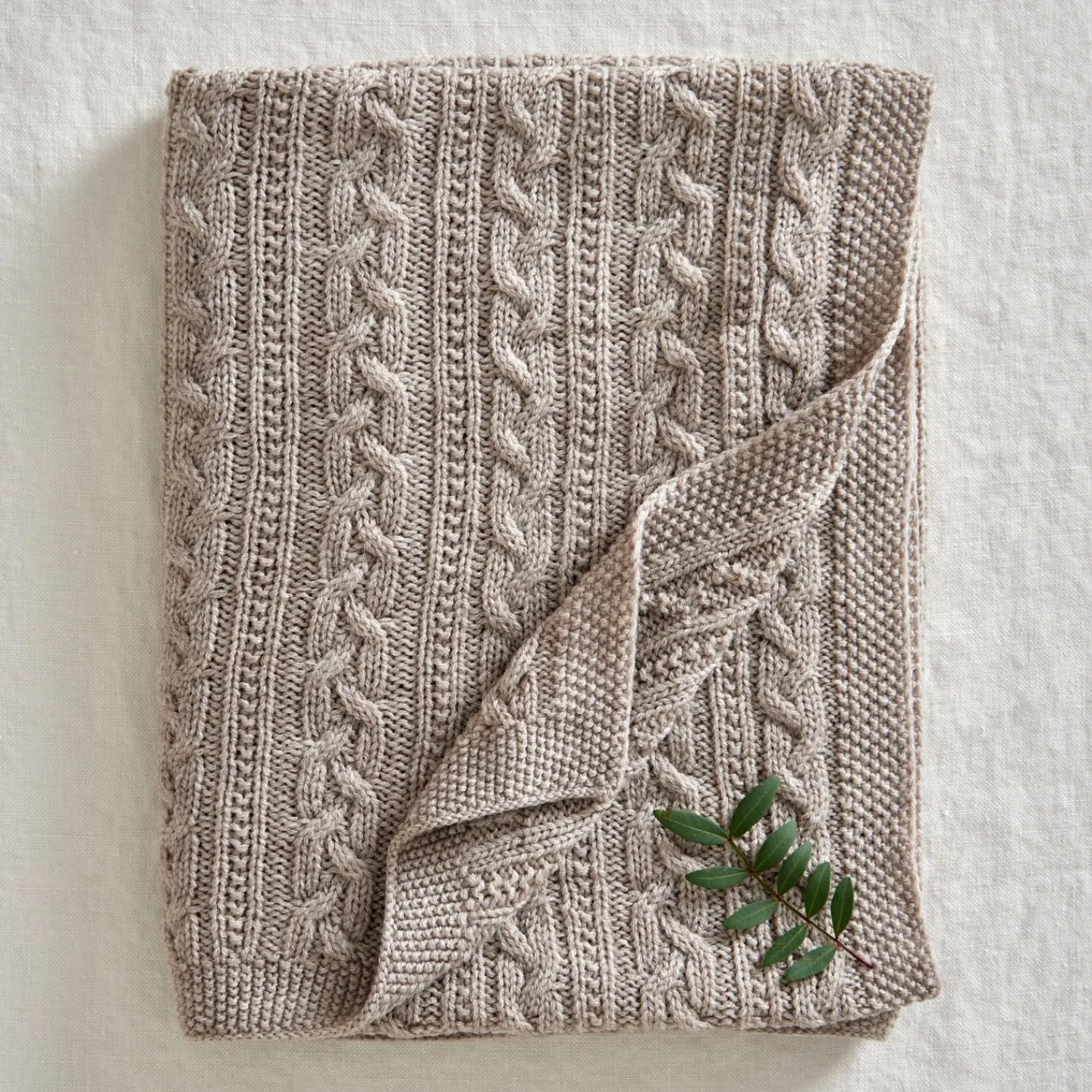 - Tæppe - Knitted Merino Wool Blanket - Lys Brun - 80x100 cm*Jack o Juno