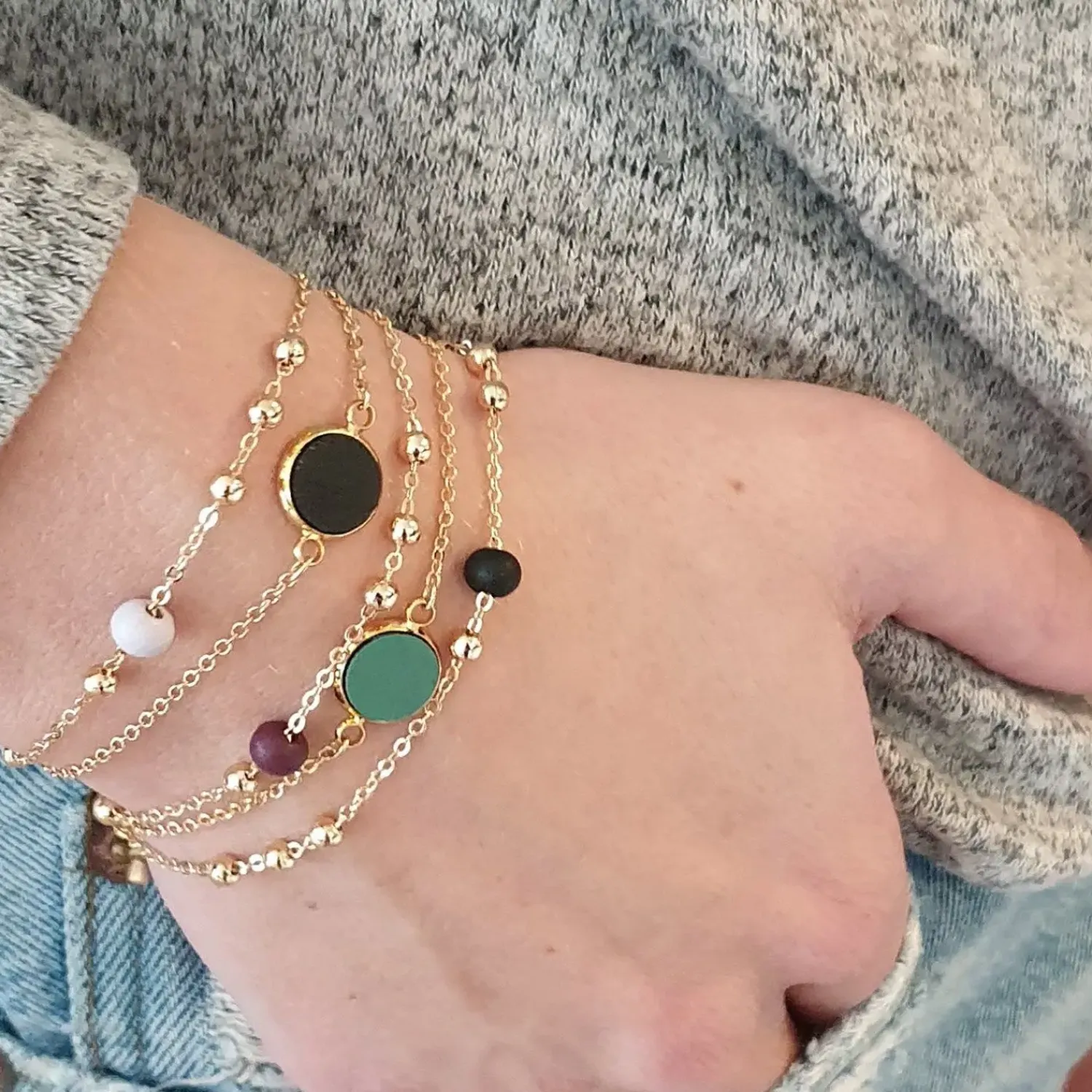 - Armbånd - Optativ - dusty jade vedhæng^Jewelry by Grundled Best