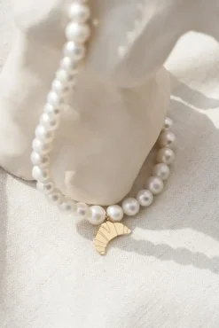 - Croissant Perle Halskæde - Guld*JUKSEREI Online